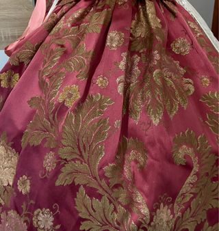 Traje de Fallera Rosa y Dorado