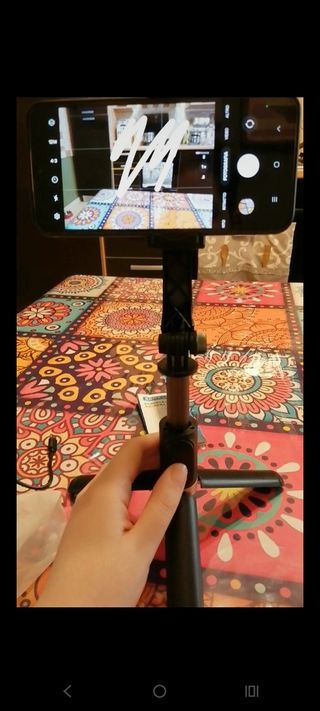 Treppiede per telefono mobile