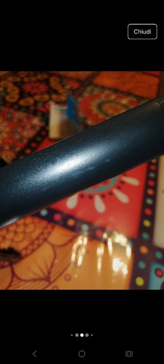 Treppiede per telefono mobile