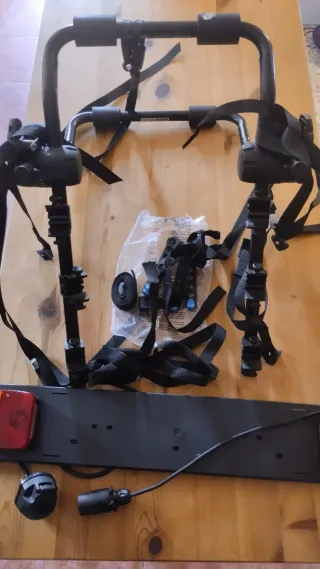 Portabicicletas Strap 100-3 + portamatricula y luz