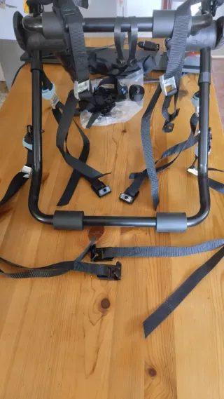 Portabicicletas Strap 100-3 + portamatricula y luz