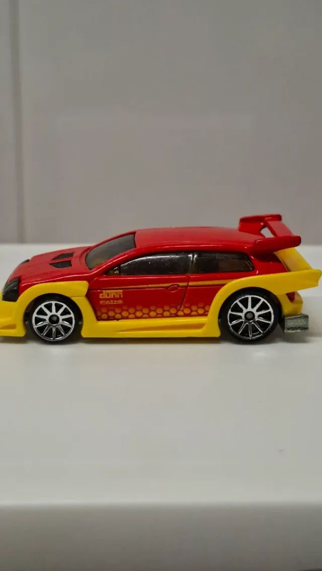 Hot Wheels Flight 03