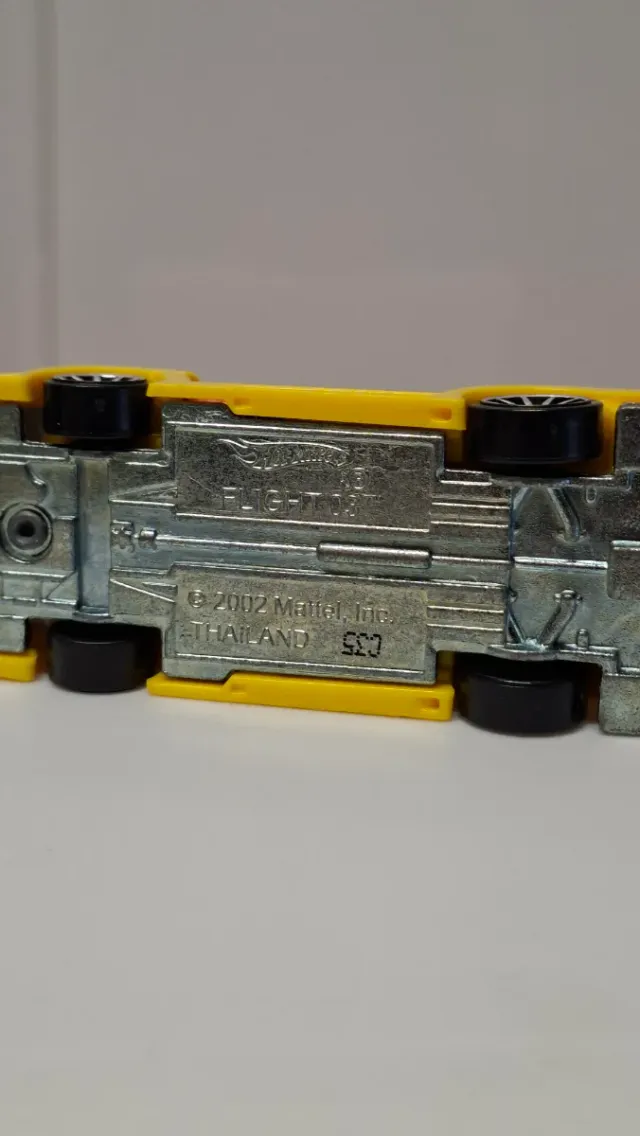 Hot Wheels Flight 03