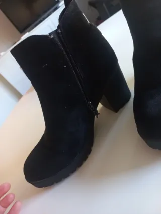 Botas Xti Negras Talla 39