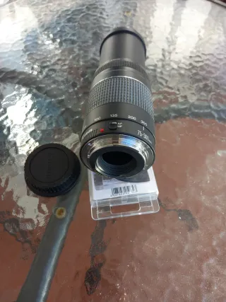 Objetivo Canon EF 75-300mm f/4-5.6 III  filtro UV