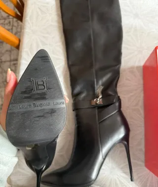 Botas Laura Biagiotti Tacón Alto Negras