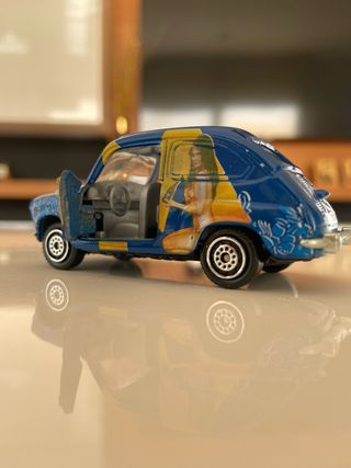 Coche de colección modelo Seat 600 Moritz EPIDOR