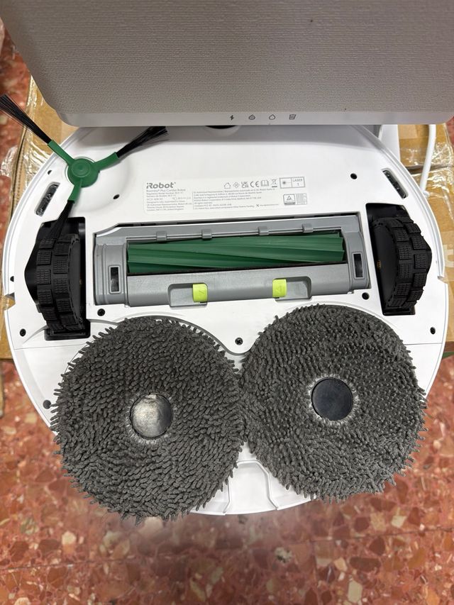 Roomba Plus 505 Combo AutoWash Dock