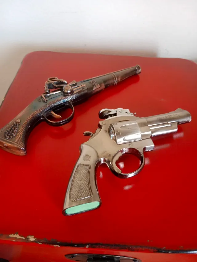 Encendedores antiguos metal y gas