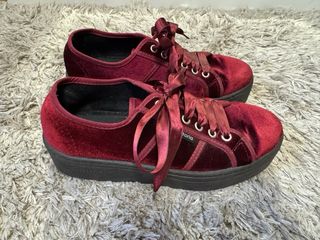 Zapatos Victoria Terciopelo Plataforma Rojo