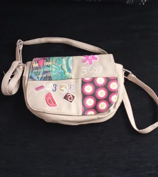 Bolso bandolera beige y multicolor