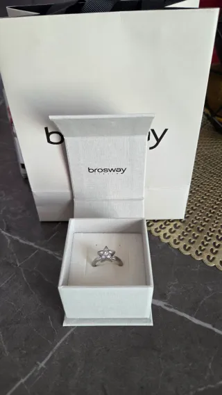 Anello Brosway Stella Zirconi Argento