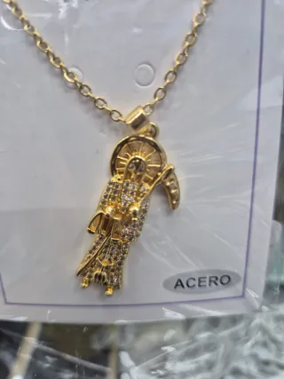 Medalla Santa Muerte con Cadena Acero