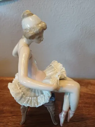 Bailarina porcelana Lladró descanso ballet