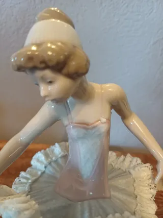 Bailarina porcelana Lladró descanso ballet