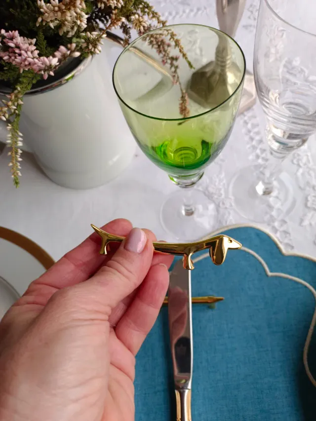 Set 4 Reposa cubiertos perro salchicha dorado