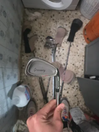 Palos de golf varios