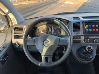 Volkswagen Transporter T5 2012