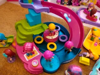 Lote de figuras y playsets Pin y Pon