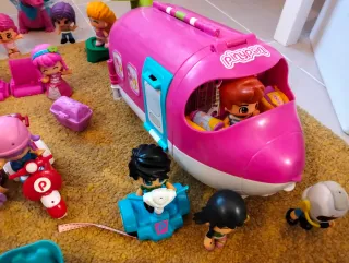 Lote de figuras y playsets Pin y Pon