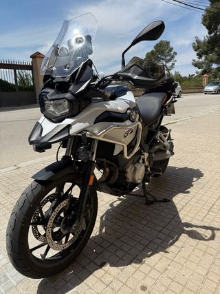 BMW F 750 GS (Limitada en papeles)