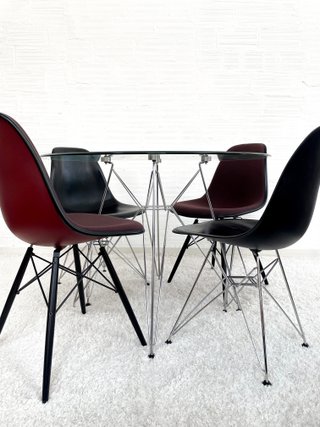 SILLAS CHARLES & RAY EAMES PARA VITRA