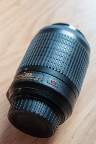 Nikon Teleobjetivo AF-S DX VR 55-200mm F4-5.6 G