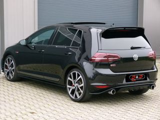 Volkswagen Golf GTI Clubsport Techo y Backets