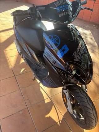 Yamaha Jog RR Negra