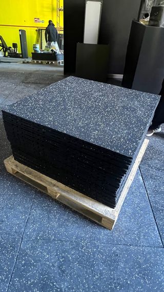 Suelo de caucho para gimnasio