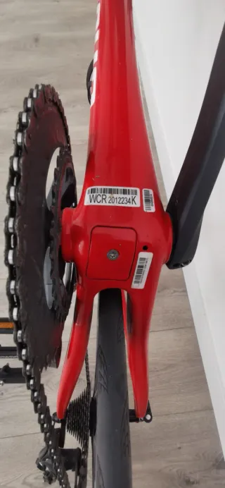 Bicicleta GHOST. Modelo Nivolet Tour. Talla 52.