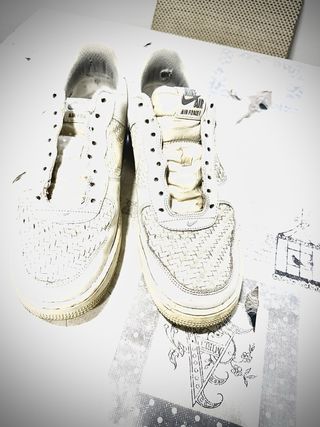 Nike Air Force 1 LV8 Blancas Talla 44