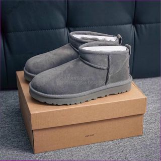UGG 1116109 gris invierno talla 40