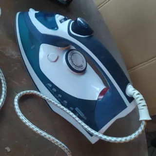 Ferro da stiro Electrolux