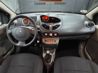 RENAULT Twingo Dynamique 1.5 dCi 85 eco2
