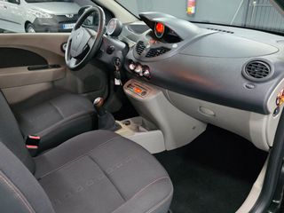 RENAULT Twingo Dynamique 1.5 dCi 85 eco2