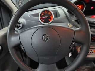 RENAULT Twingo Dynamique 1.5 dCi 85 eco2