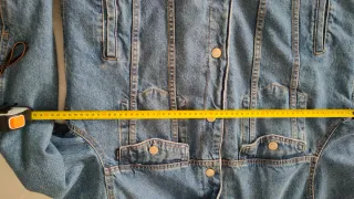 Cazadora vaquera con borrego