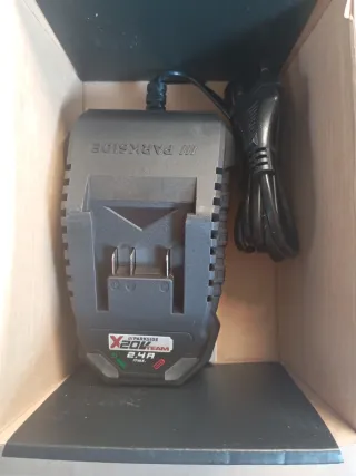 Cargador Parkside X20VTEAM