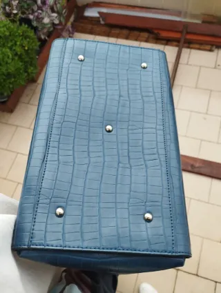 Borsa Twin Set blu effetto coccodrillo