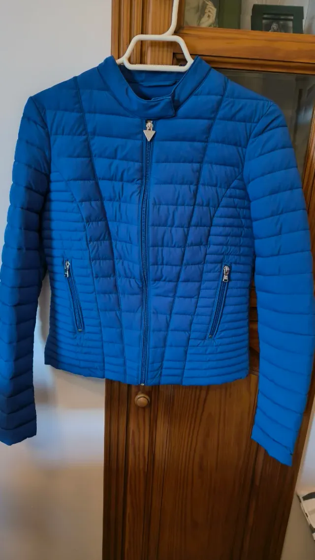 Chaqueta Guess Azul