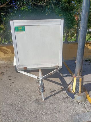 Cajón transporte mercancías