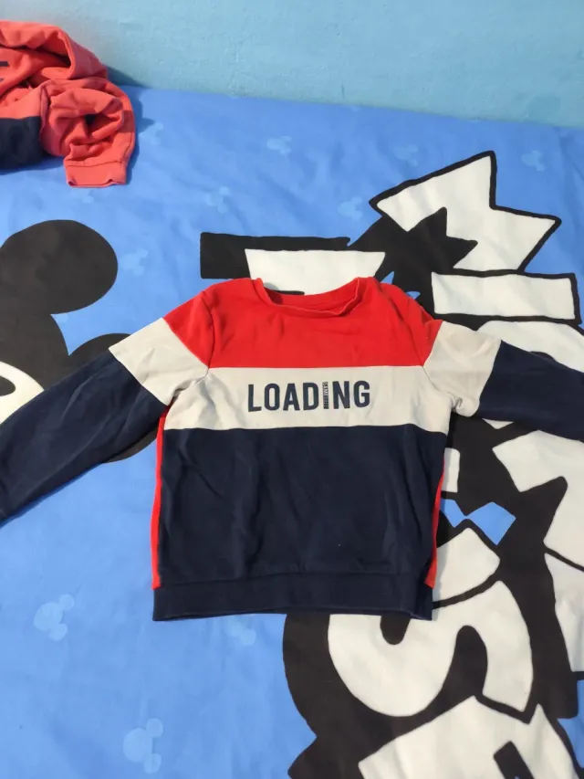 Sudadera niño 4-5 años LOADING