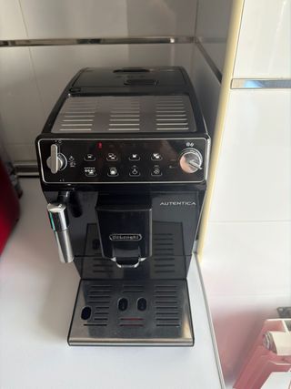 Cafetera Delonghi Auténtica