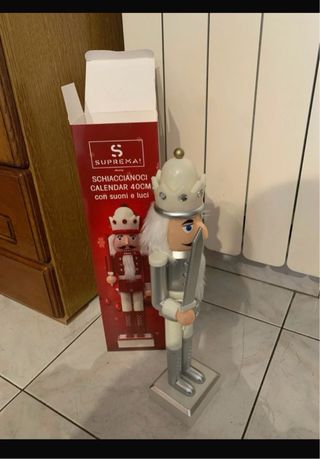 Schiaccianoci Suprema 40cm con suoni e luci