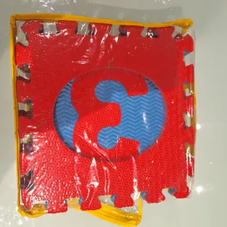 Alfombrilla puzzle infantil números