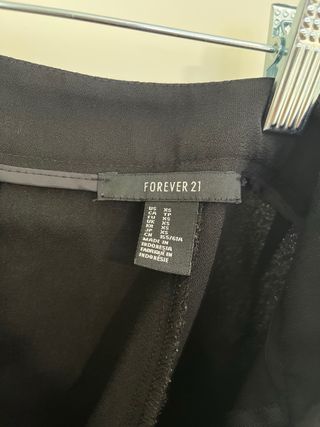 Pantalón corto negro