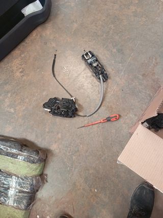 Cerradura Puerta Skoda Fabia 2010