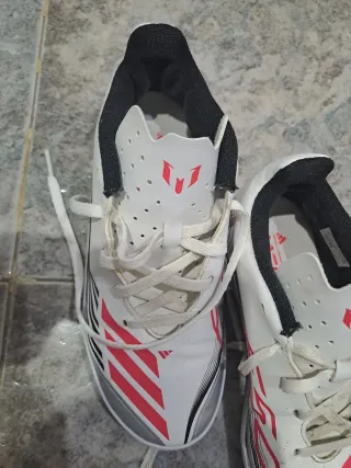 Adidas Bambas Blancas y Rojas