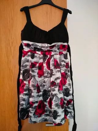 Vestido fiesta negro y rojo